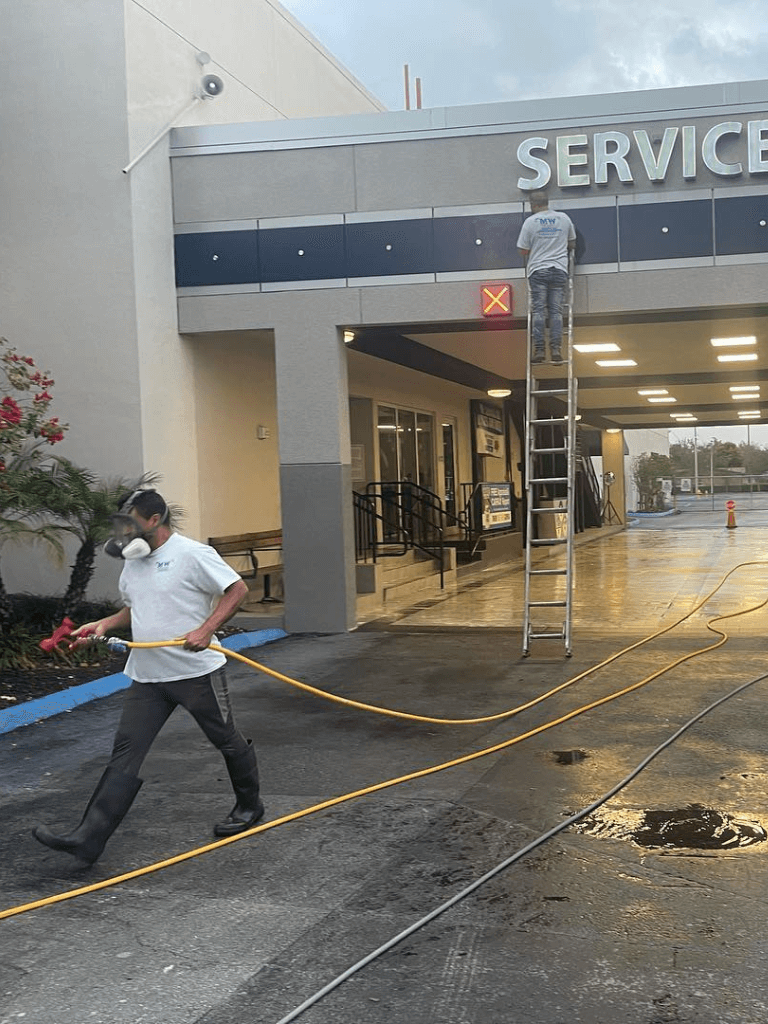 Commercial Pressure Cleaning In Miami, FL